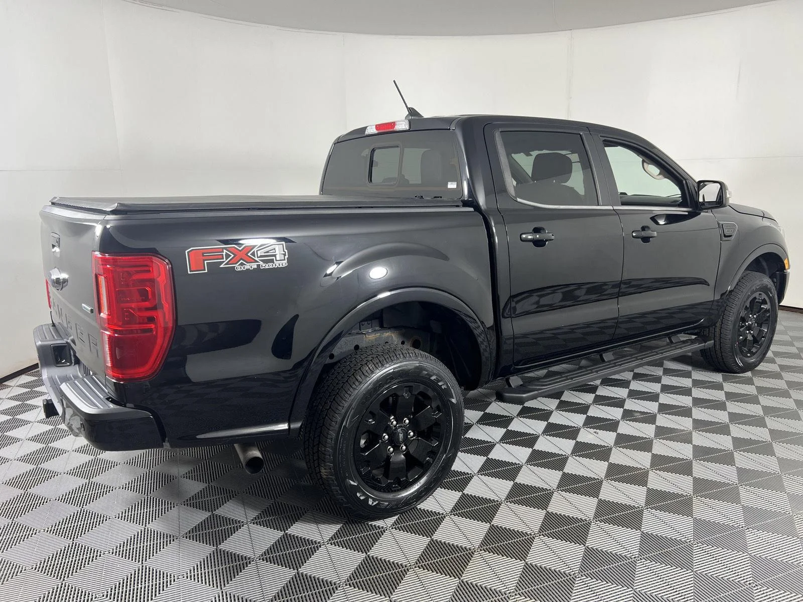 Used 2020 Shadow Black Ford LARIAT image 10