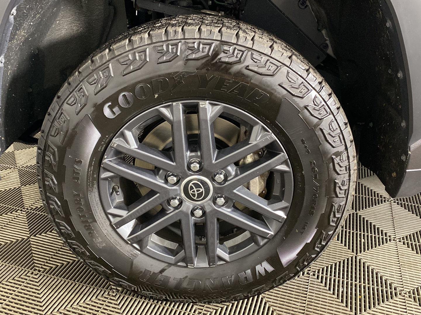Used 2024 Magnetic Gray Metallic Toyota SR5 image 10