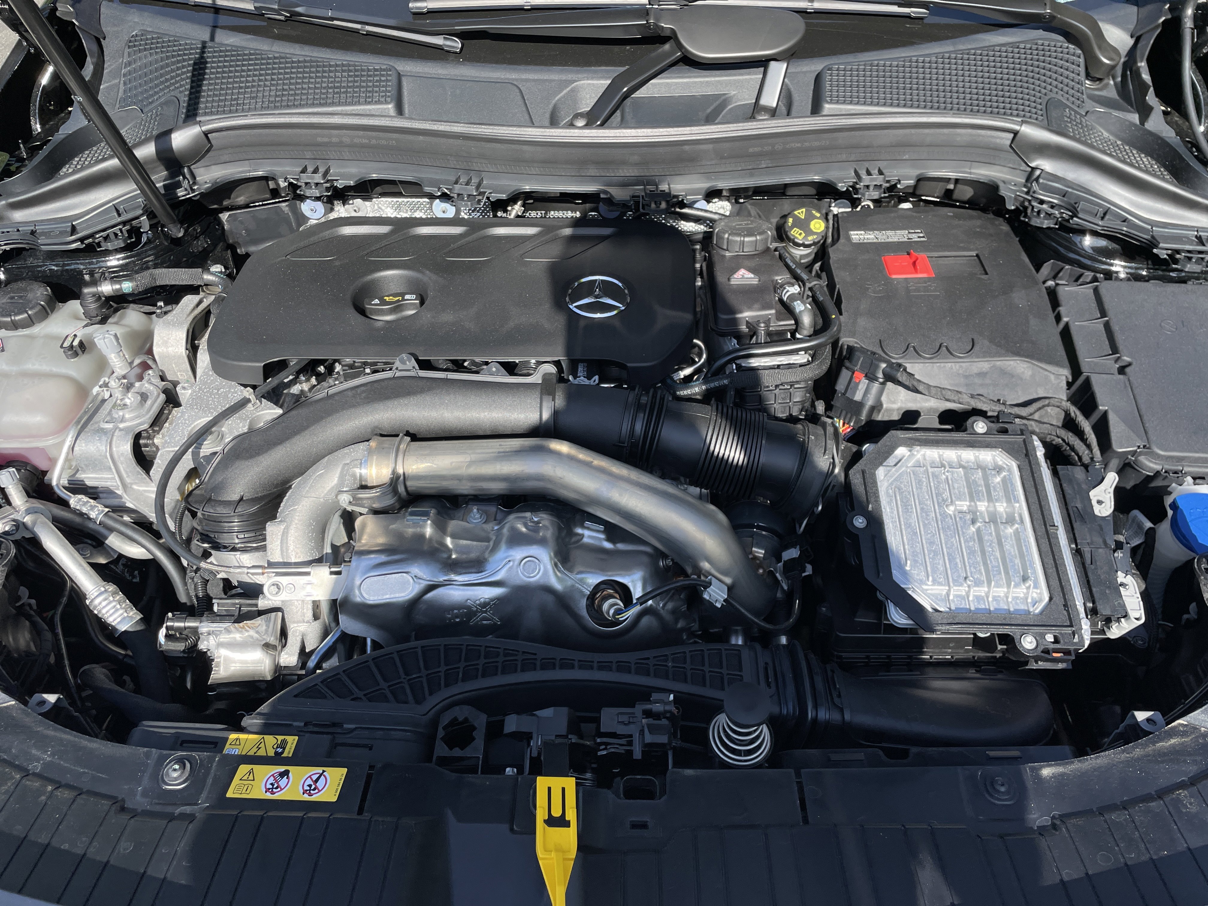 New 2026 Cosmos Black Metallic Mercedes-Benz GLA 250 SUV image 45