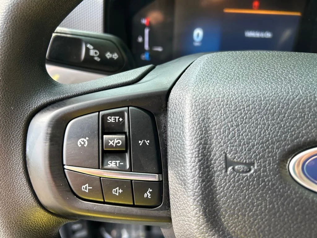 Used 2025 Blue Ford XL image 18