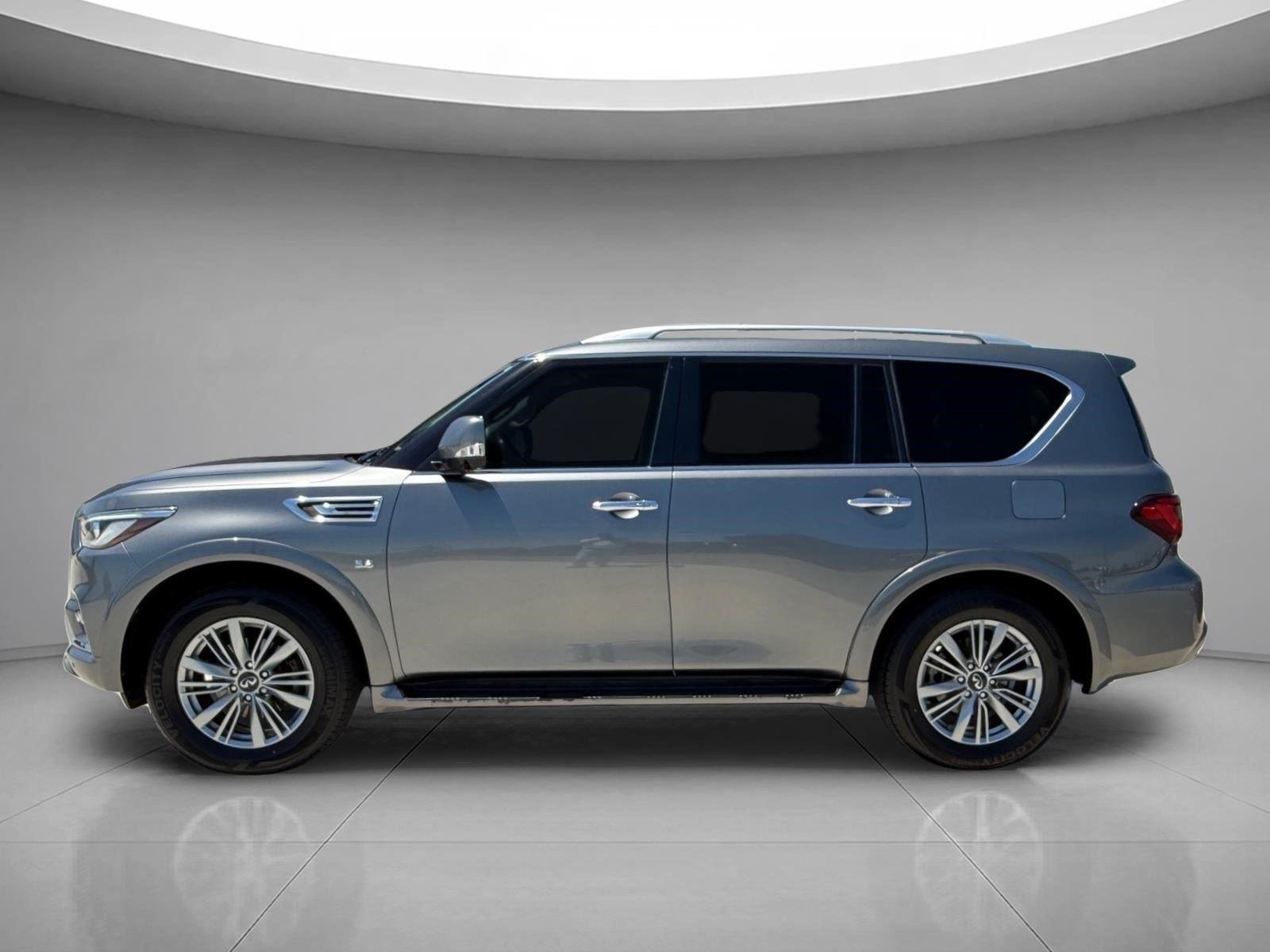 Used 2019 Graphite Shadow INFINITI LUXE image 3