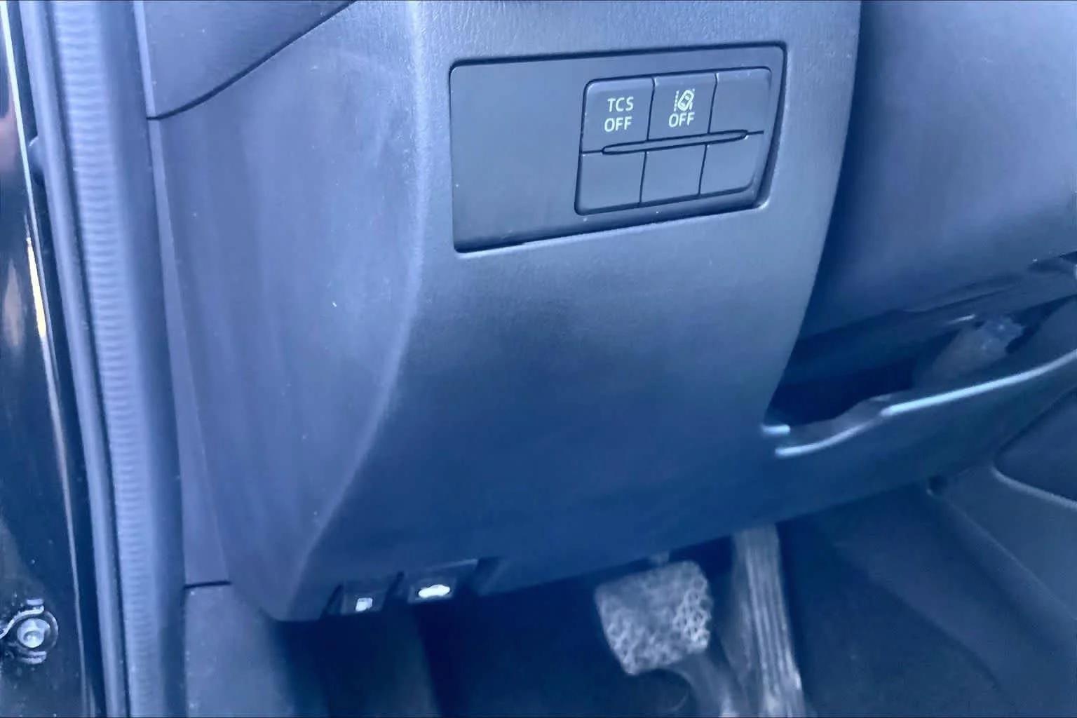 Used 2019 Jet Black Mica Mazda Grand Touring image 37