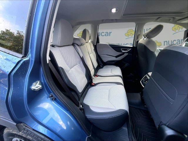 Used 2024 Blue Subaru Premium image 23