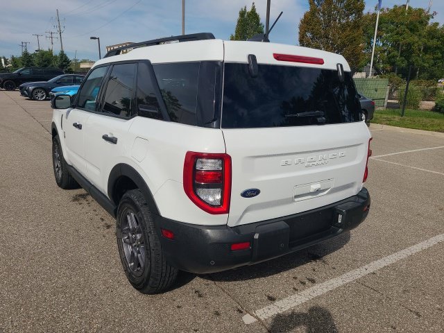 Used 2025 White Ford Big Bend image 9