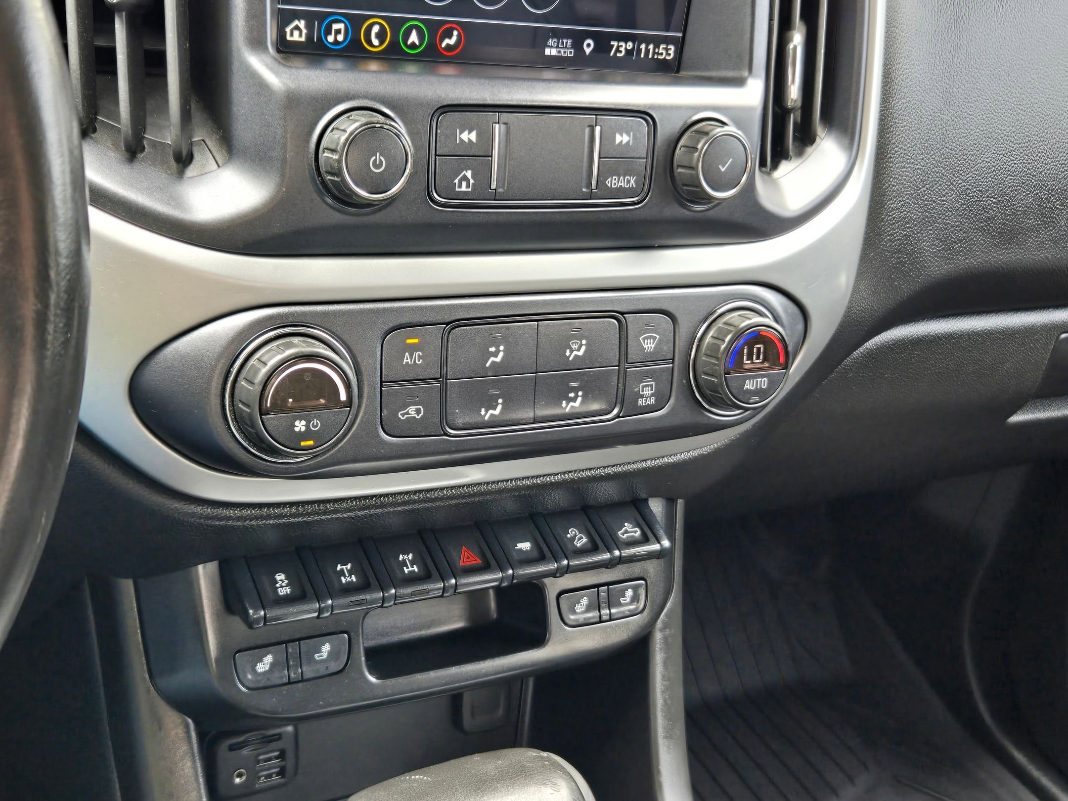 2021 Chevrolet Colorado ZR2 - Photo 18