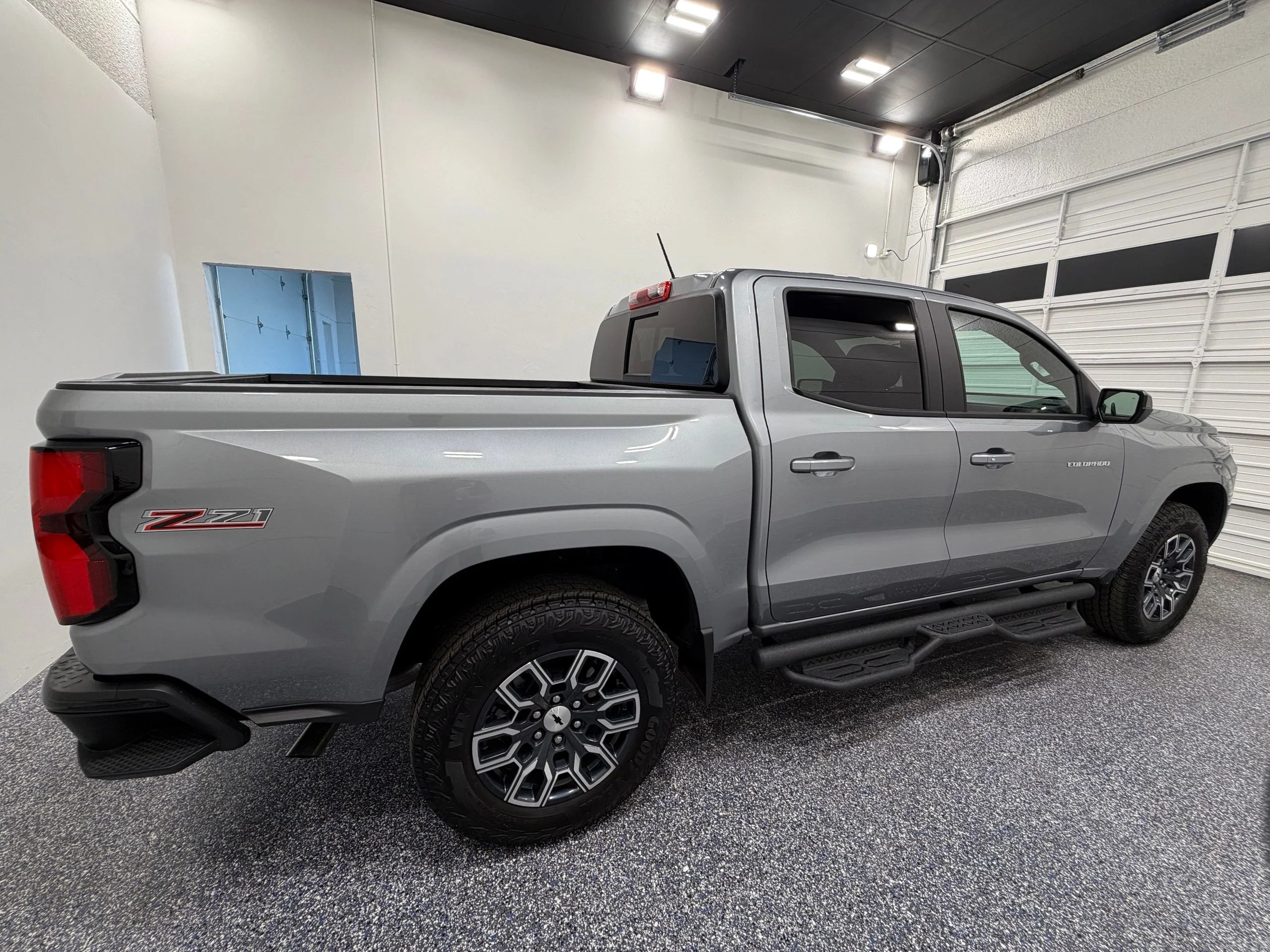 Used 2026 Gray Chevrolet Z71 image 8