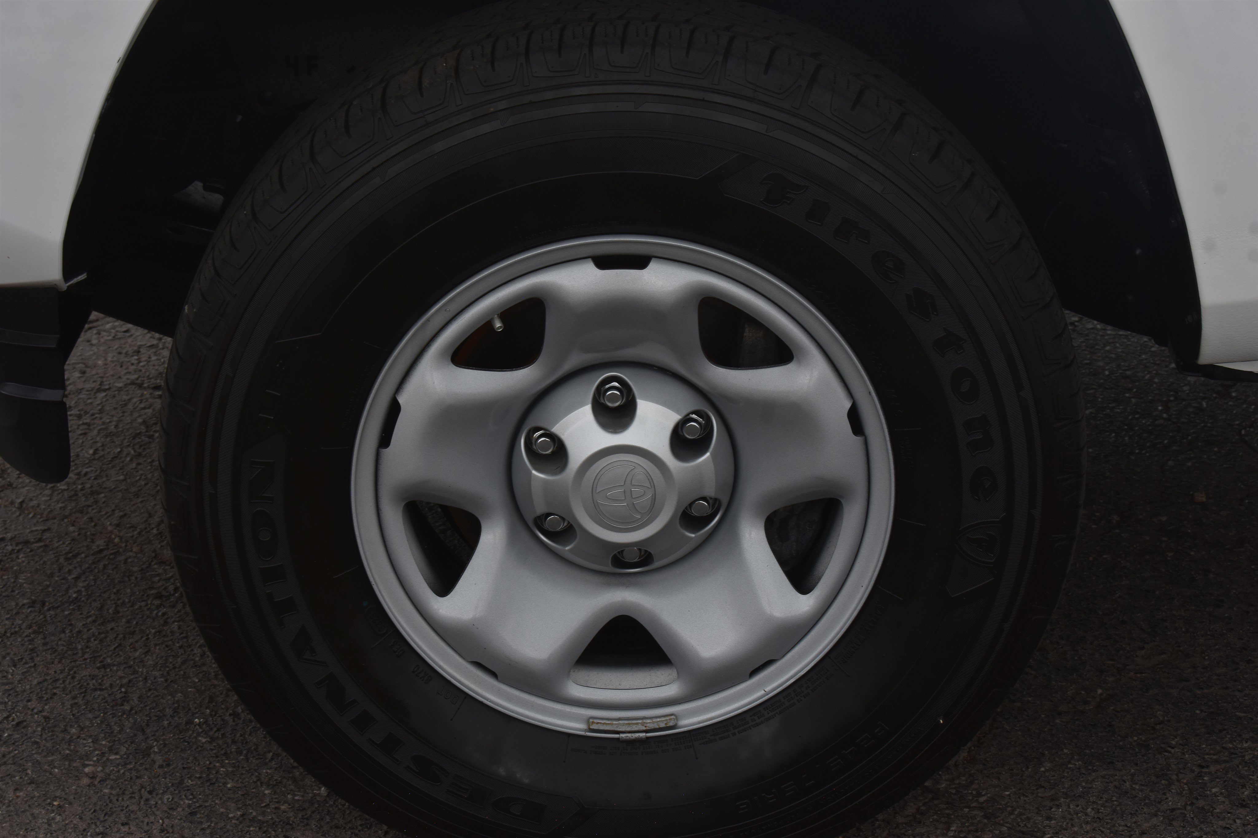 2023 Toyota Tacoma SR5 - Photo 9