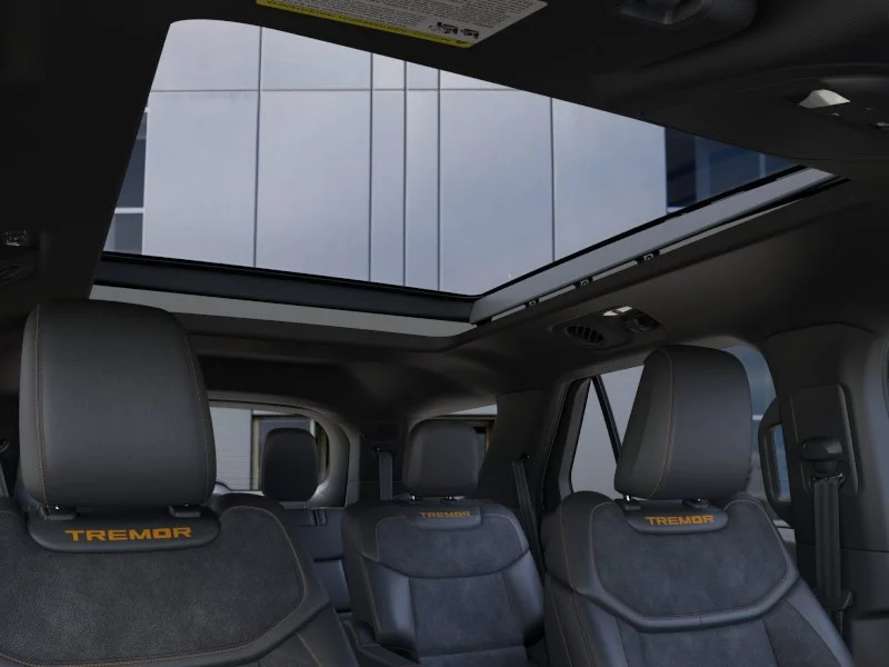 New 2026 Star White Metallic Tri-Coat Ford Tremor® image 69
