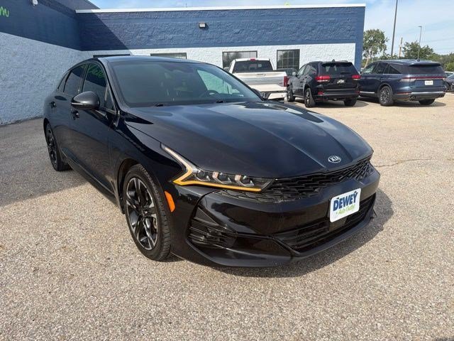 Used 2021 Ebony Black Kia GT-Line image 7