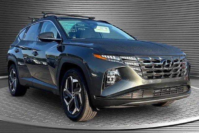Used 2024 Gray Hyundai Limited image 3