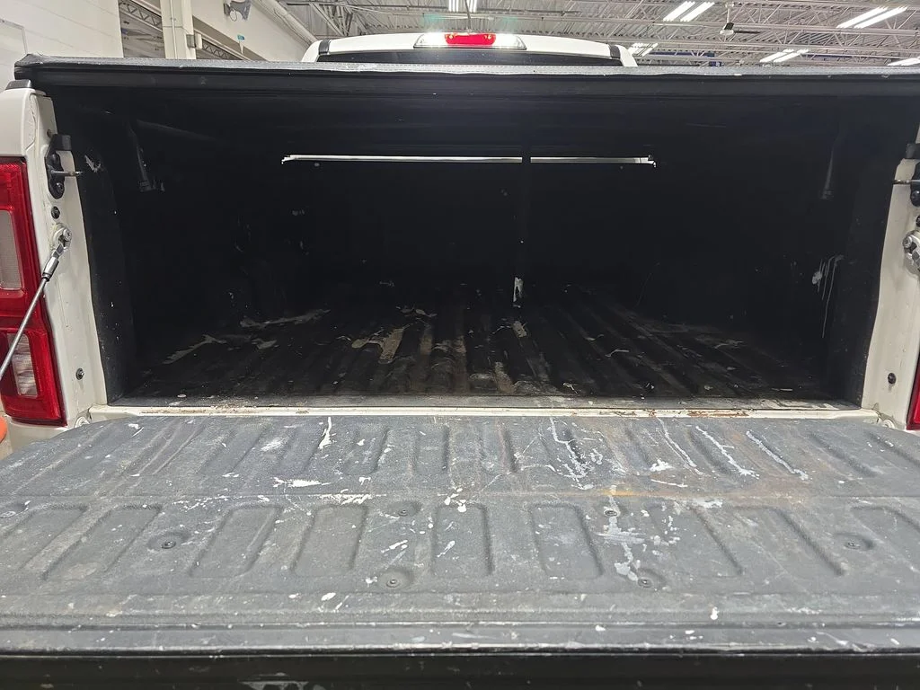 Used 2020 White Platinum Clearcoat Metallic Ford Lariat image 13