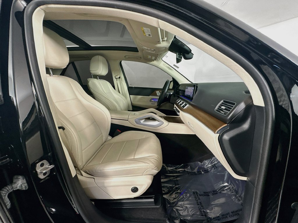 Certified Used 2024 Black Mercedes-Benz GLE 350 image 29