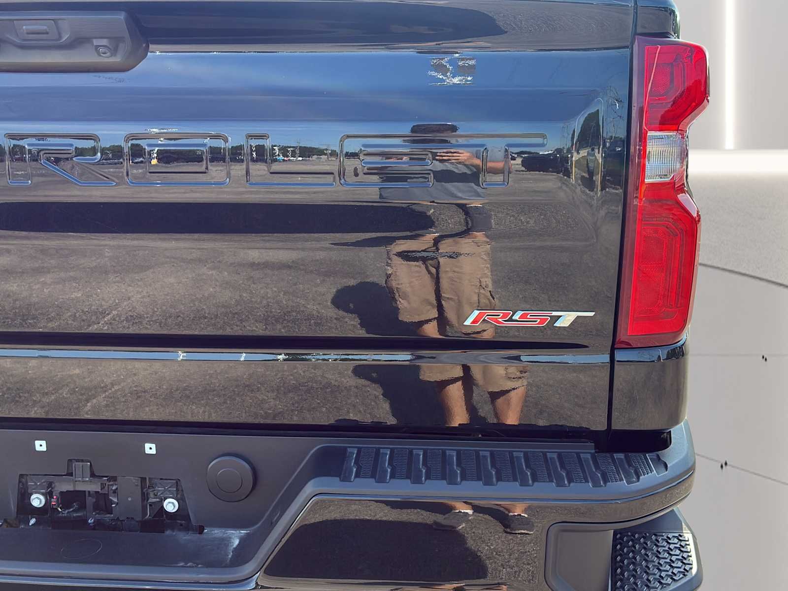 2024 Chevrolet Silverado 1500 RST - Photo 36