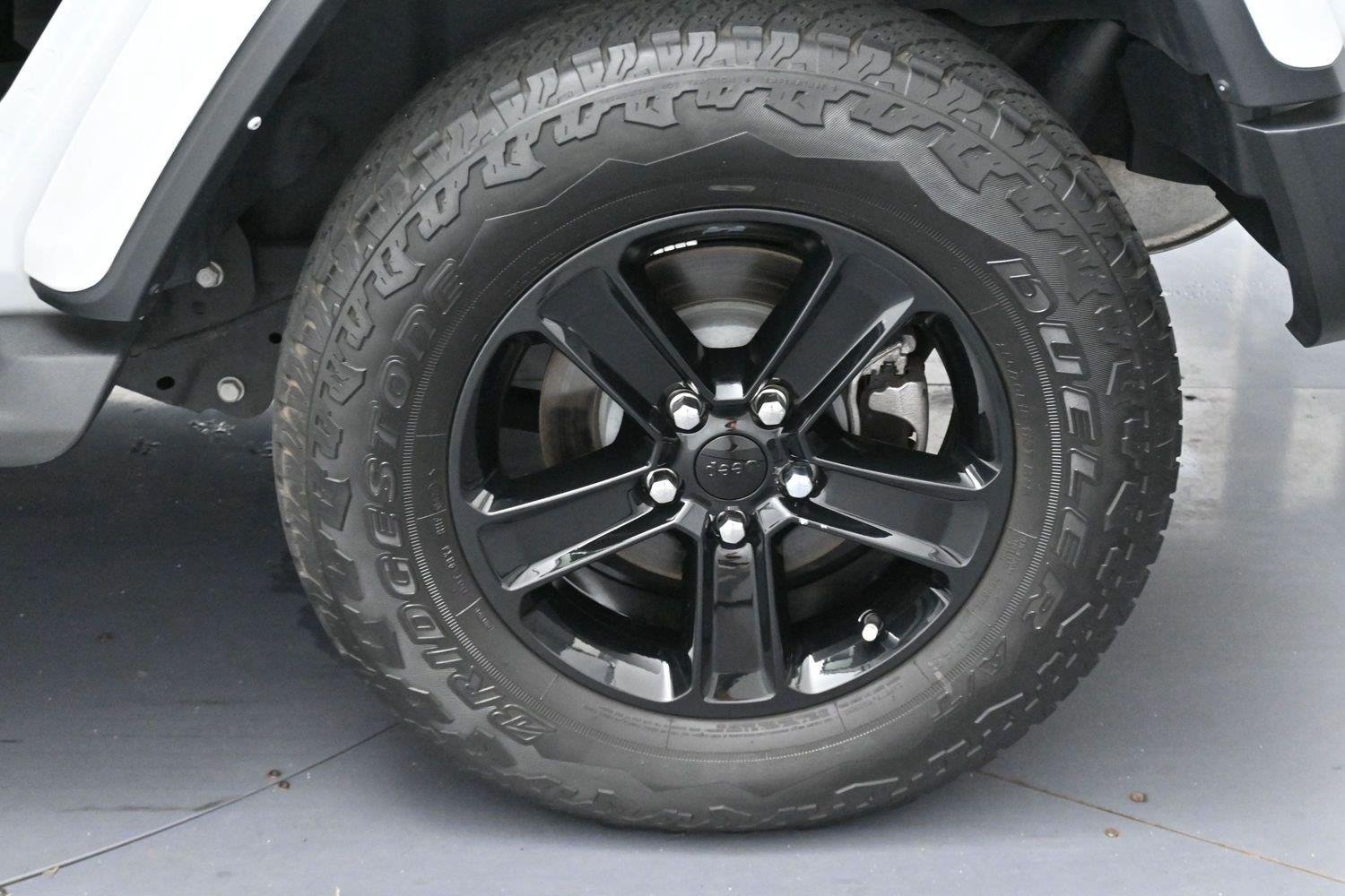 Used 2023 Bright White Clearcoat Jeep Sahara Altitude image 37