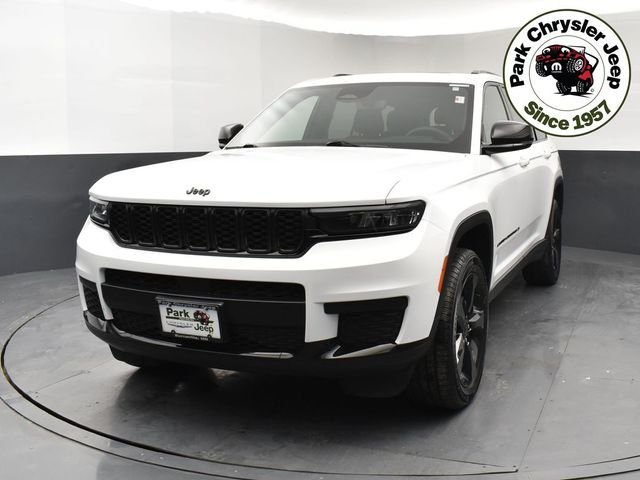 Used 2023 Jeep Grand Cherokee L Altitude with VIN 1C4RJKAG1P8813063 for sale in Burnsville, Minnesota