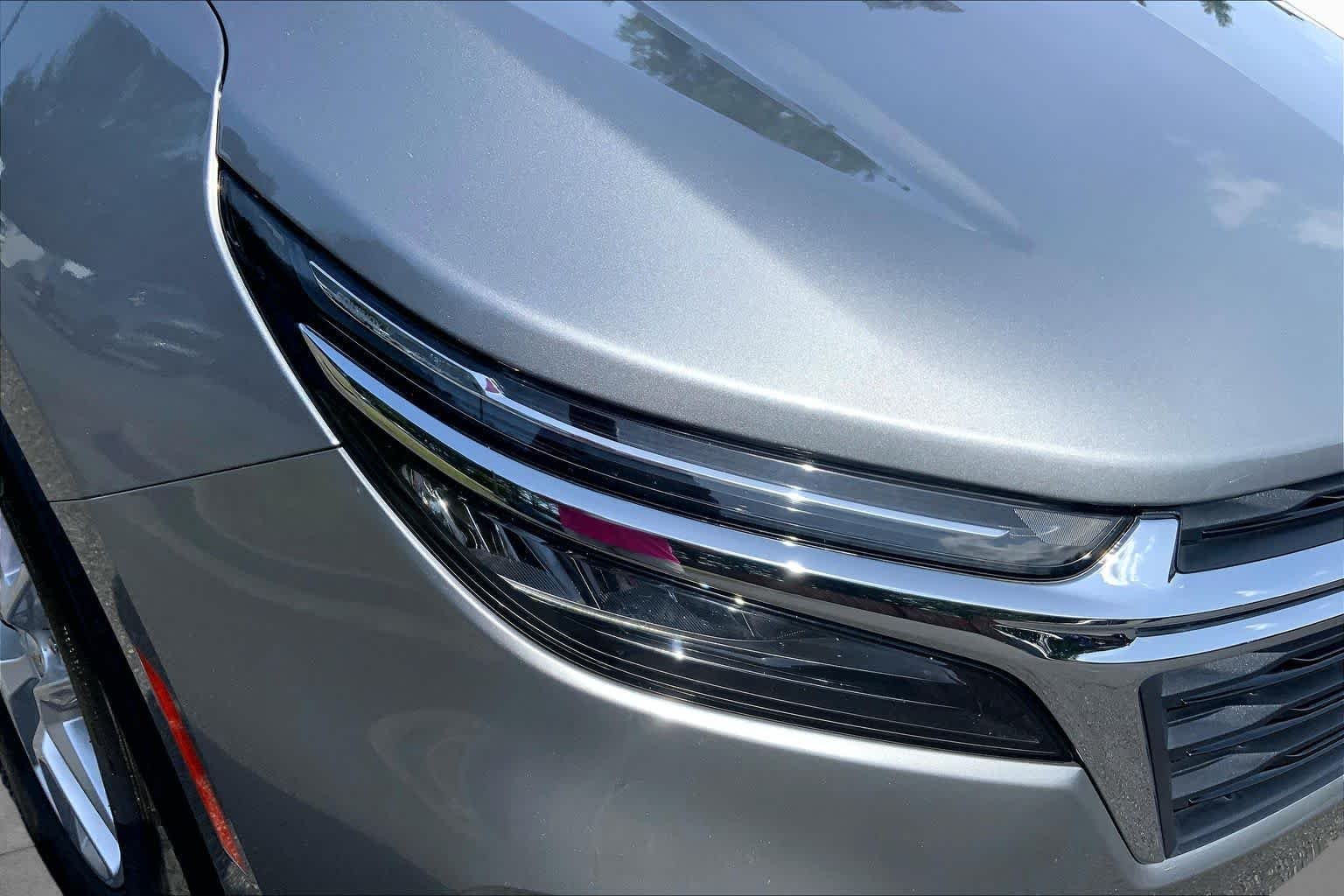 Used 2024 Sterling Gray Metallic Chevrolet LT image 25