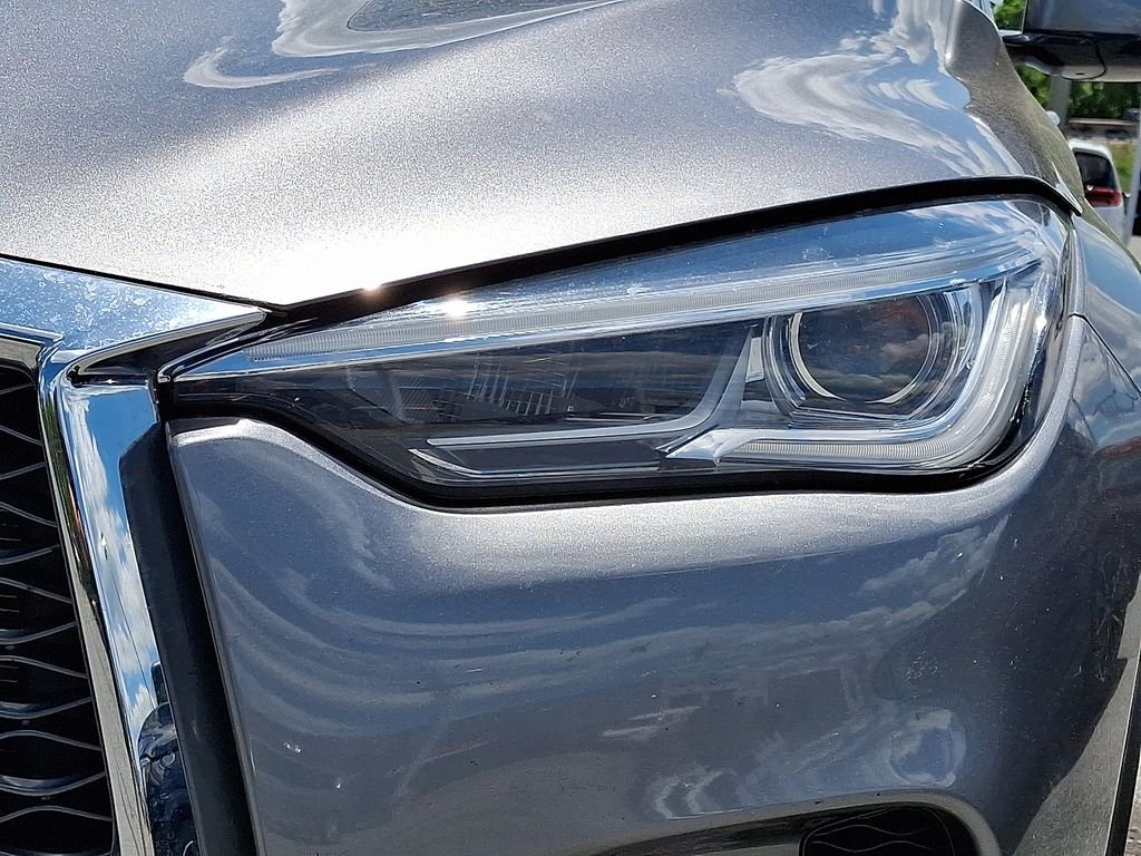 Used 2019 Gray INFINITI ESSENTIAL image 9