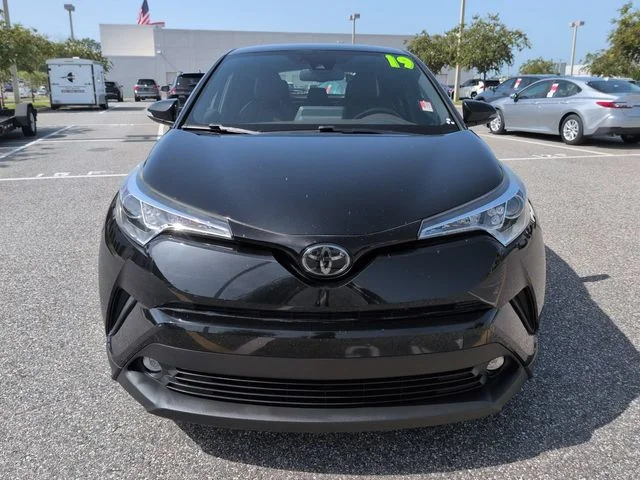 Used 2019 Black Toyota Limited image 9
