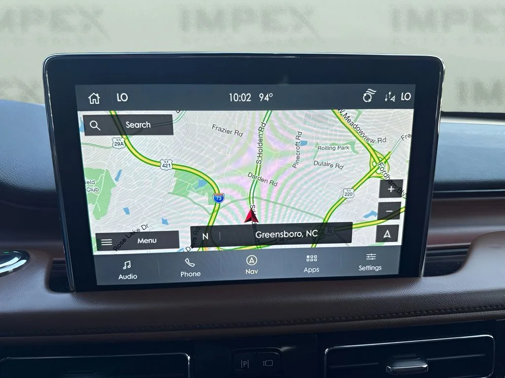 Used 2021 Black Lincoln Grand Touring image 18
