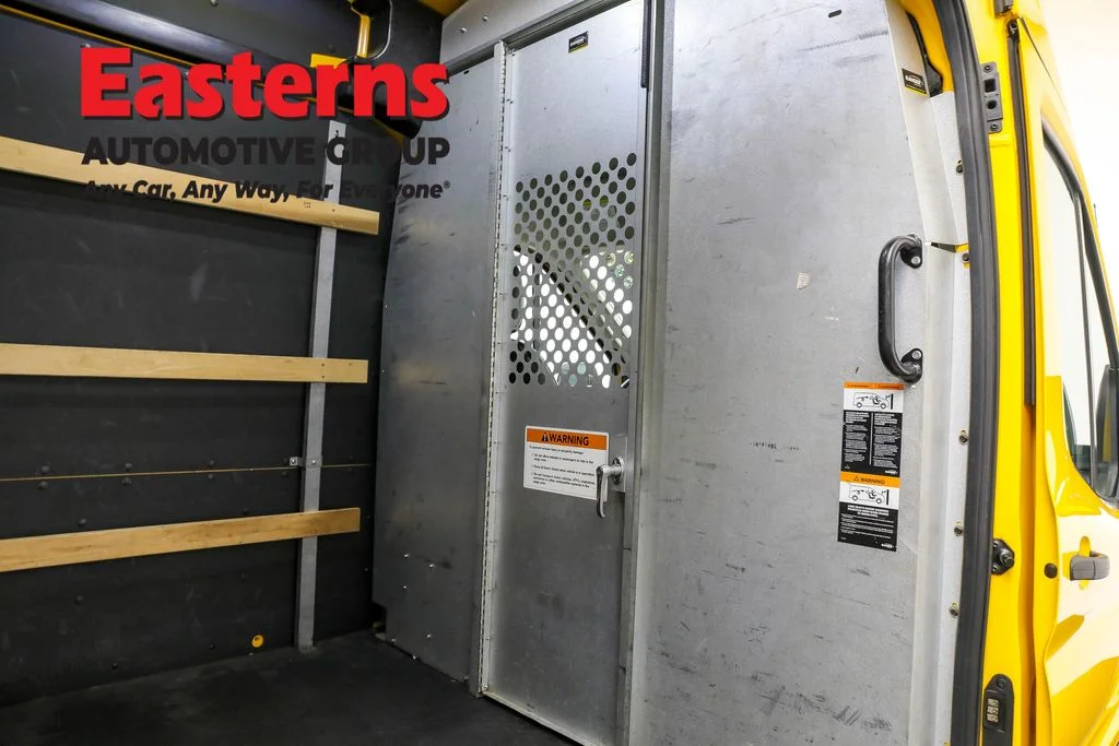 Used 2021 Yellow Ford Base image 25
