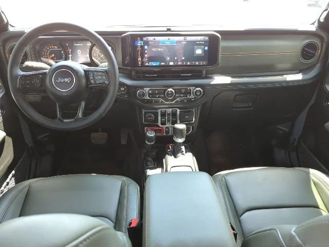 Certified Used 2025 Gray Jeep Mojave image 7