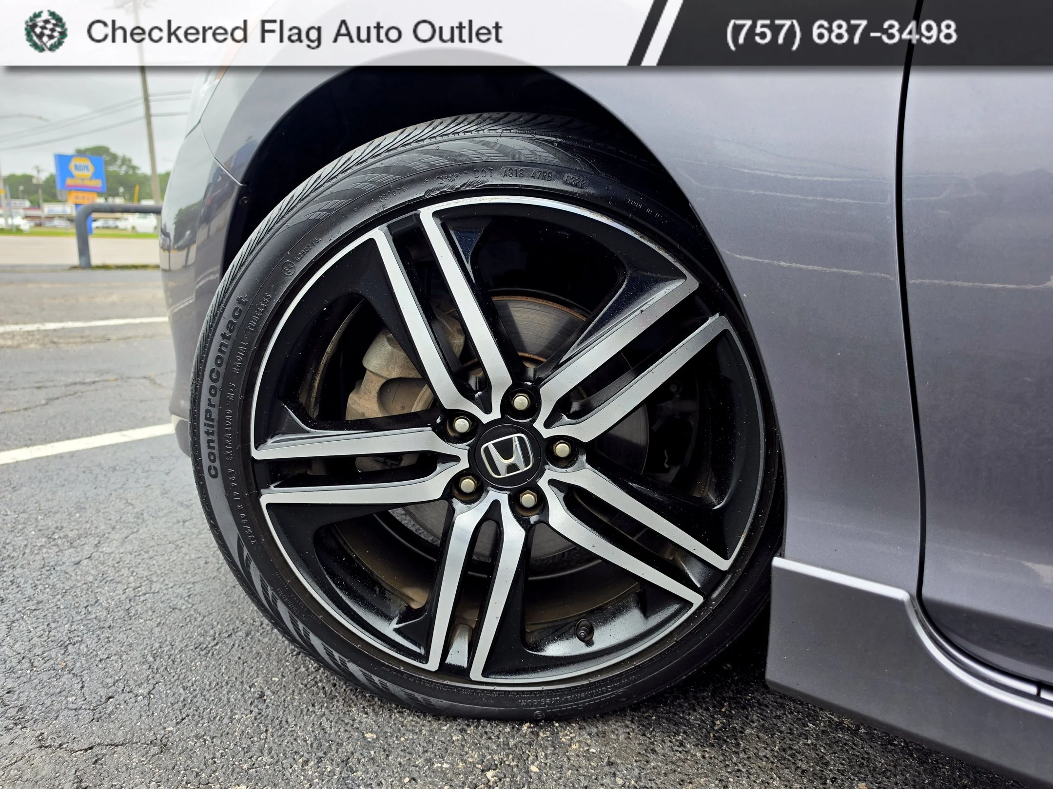 Used 2016 Modern Steel Metallic Honda Sport image 9