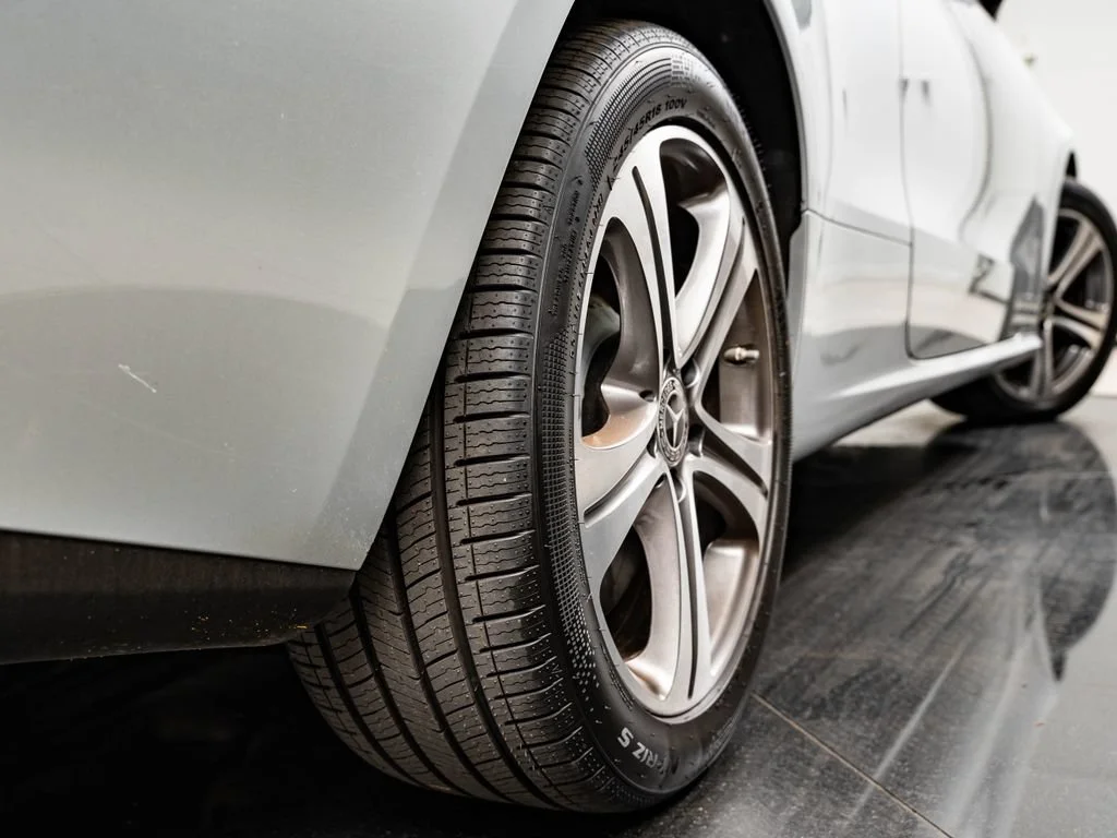 Used 2019 Iridium Silver Metallic Mercedes-Benz E 450 image 48