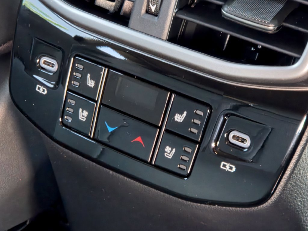 2026 Lexus RX 350 Luxury - Photo 34
