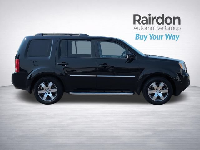 Used 2012 Crystal Black Pearl Honda Touring image 8