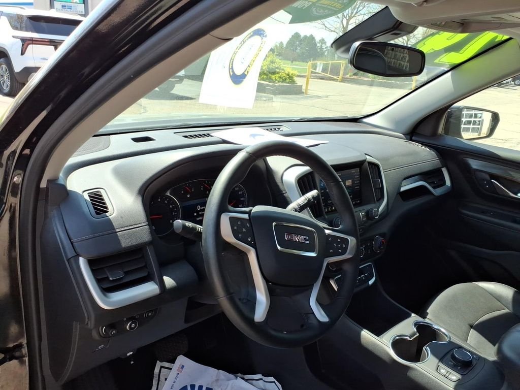 Used 2024 Black GMC SLT image 14
