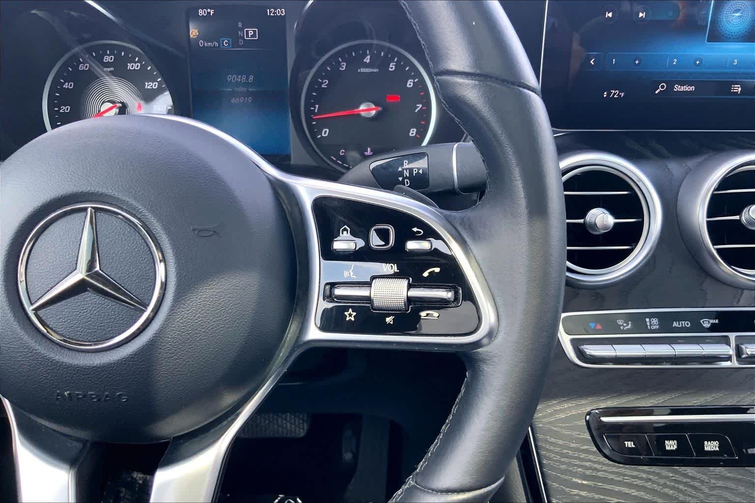 Used 2021 Graphite Grey Metallic Mercedes-Benz GLC 300 image 22