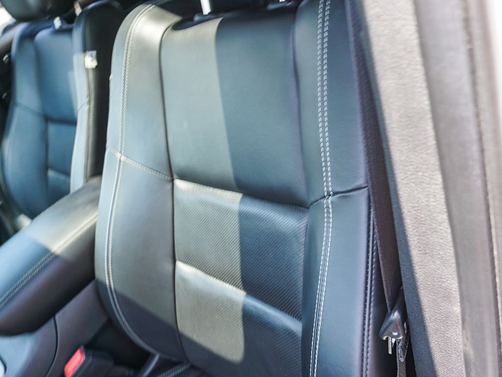 Used 2021 White Jeep Limited image 21