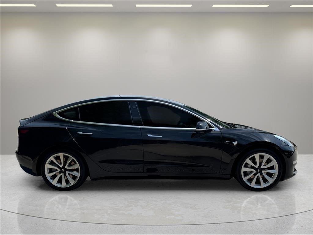 Used 2018 Solid Black Tesla Long Range Battery image 6