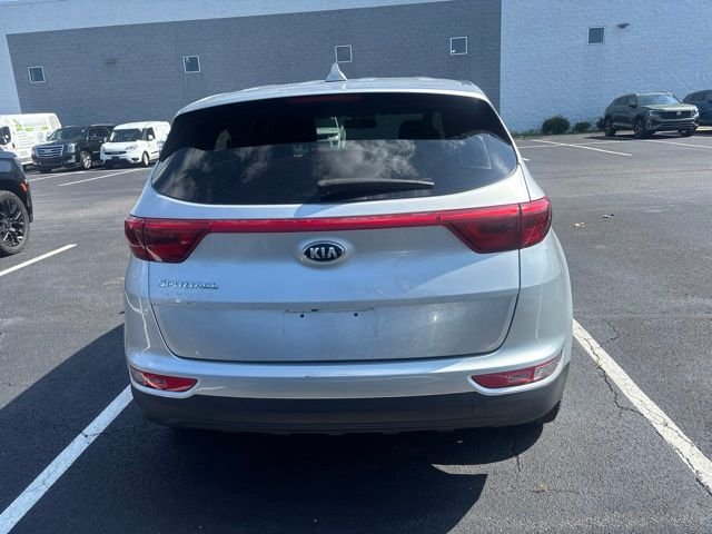 Used 2018 Silver Kia LX image 5