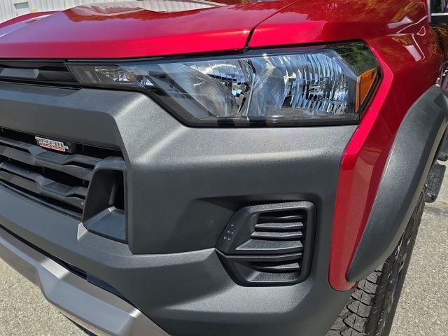 Used 2025 Red Chevrolet Trail Boss image 31