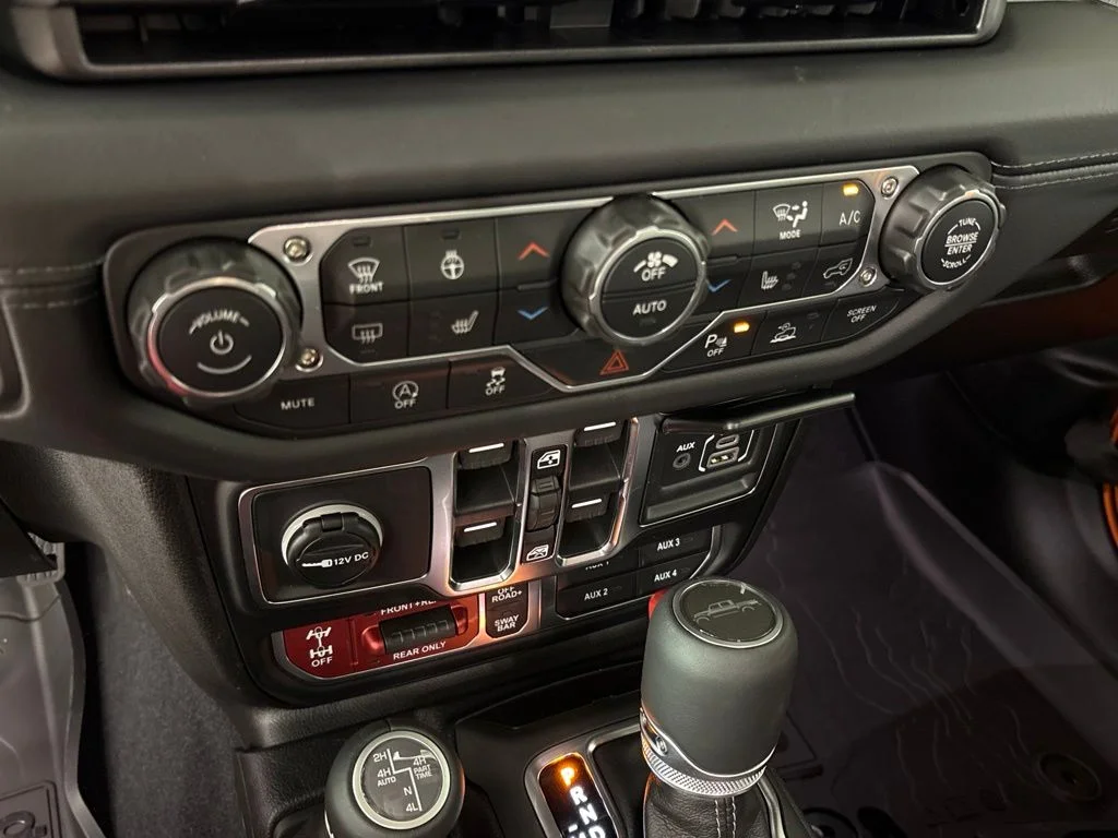 New 2026 Orange Jeep Rubicon X image 41