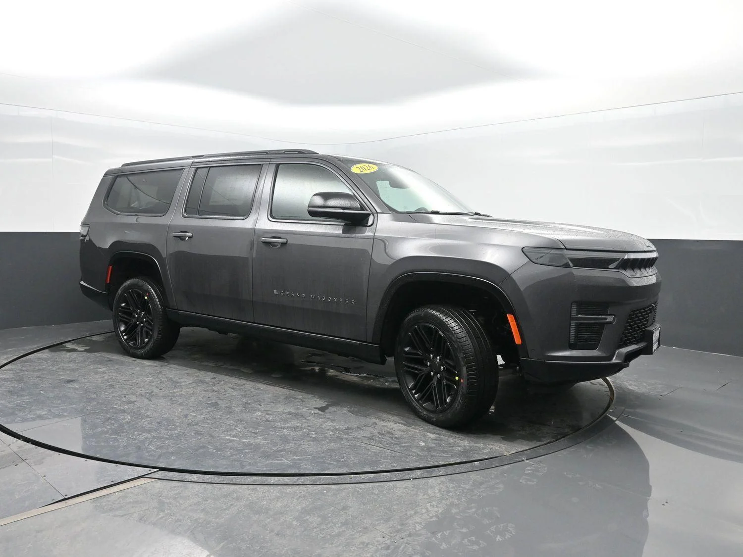 New 2026 Baltic-Gray Metallic Clear-Coat Exterior Paint Jeep Limited Reserve image 4