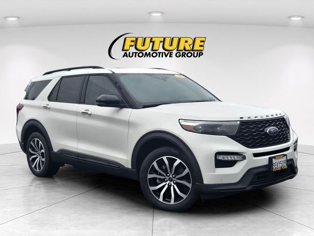 Used 2020 White Ford ST image 1