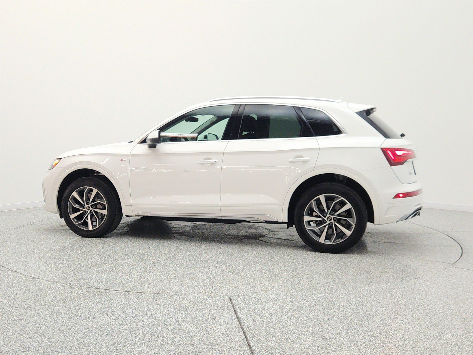 Used 2023 Ibis White Audi S line Premium Plus 45 TFSI quattro image 8