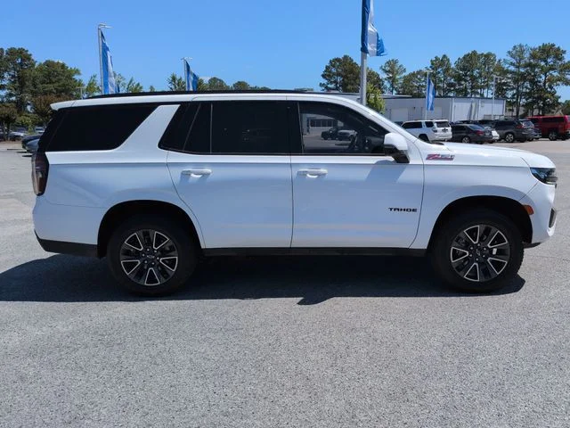 Used 2022 White Chevrolet Z71 image 2
