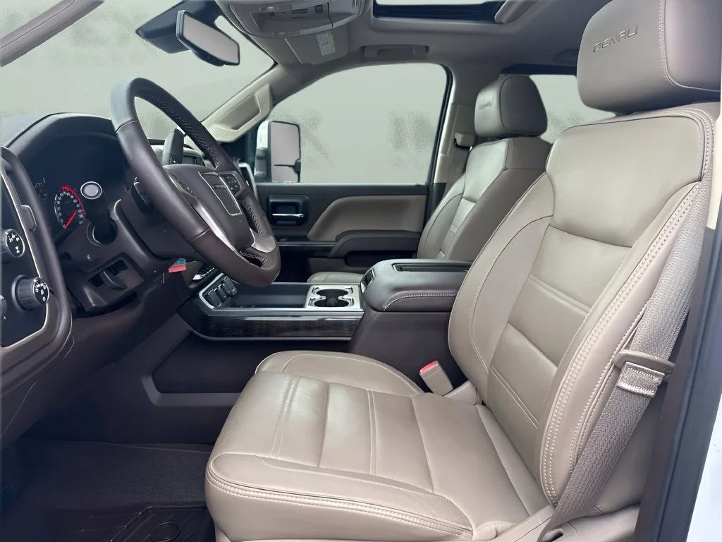 Used 2016 SUMMIT WHITE GMC Denali image 6