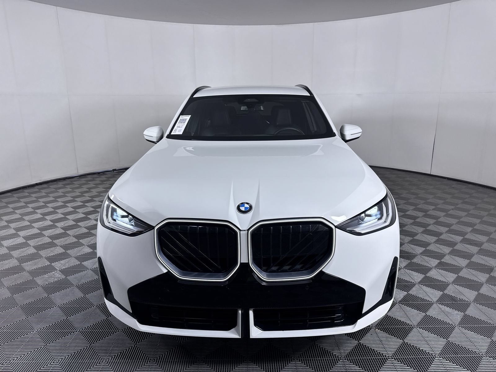 Used 2026 Alpine White BMW 30 xDrive image 29