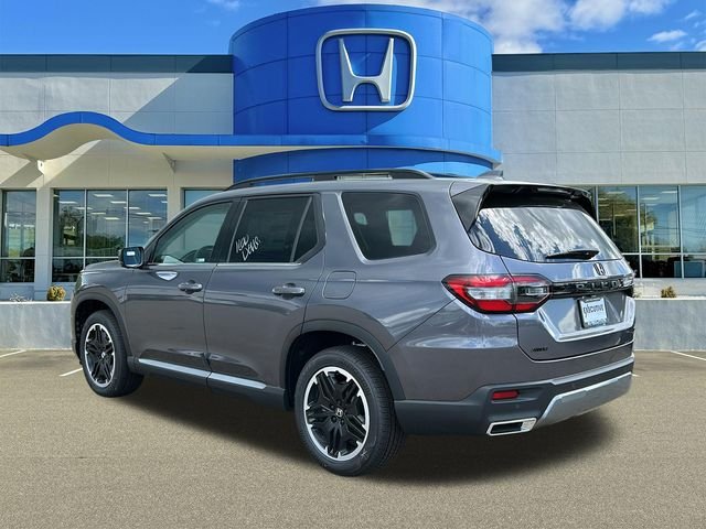 New 2026 Modern Steel Metallic Honda Touring image 6