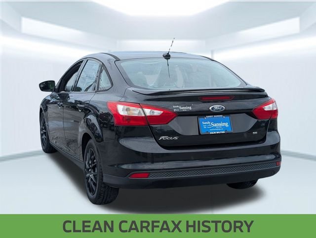 Used 2012 Black Ford SE image 3