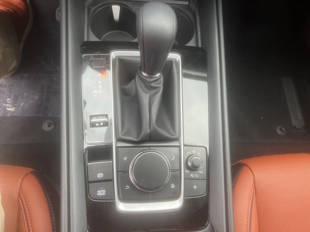 New 2026 Beige/tan Mazda 2.5 Turbo Meridian Edition image 24