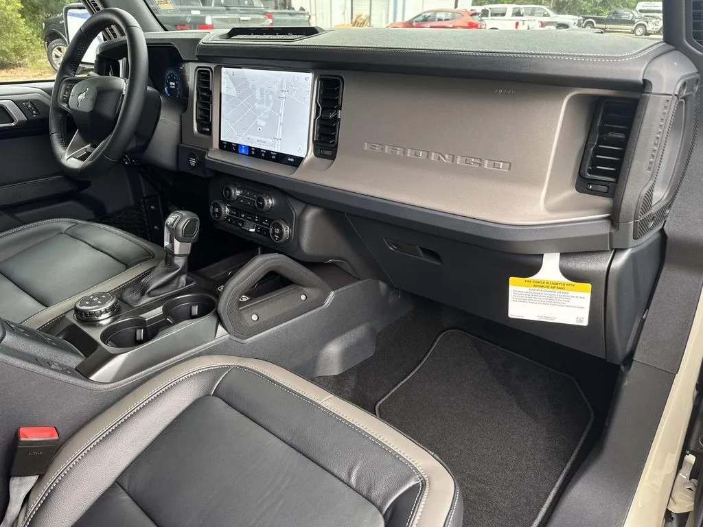 New 2026 Desert Sand Ford Outer Banks® image 25