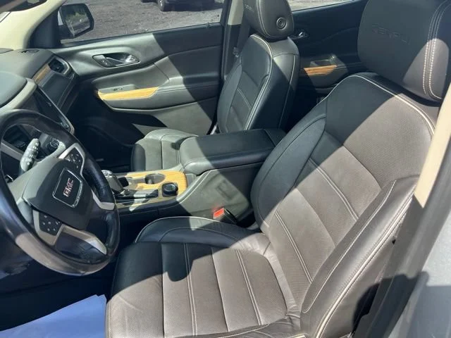 Used 2017 QUICKSILVER METALLIC GMC Denali image 11