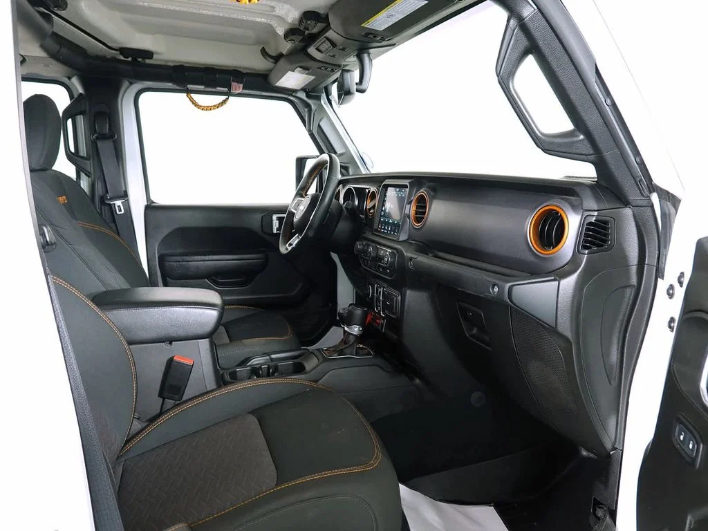 2022 Jeep Gladiator Mojave - Photo 14