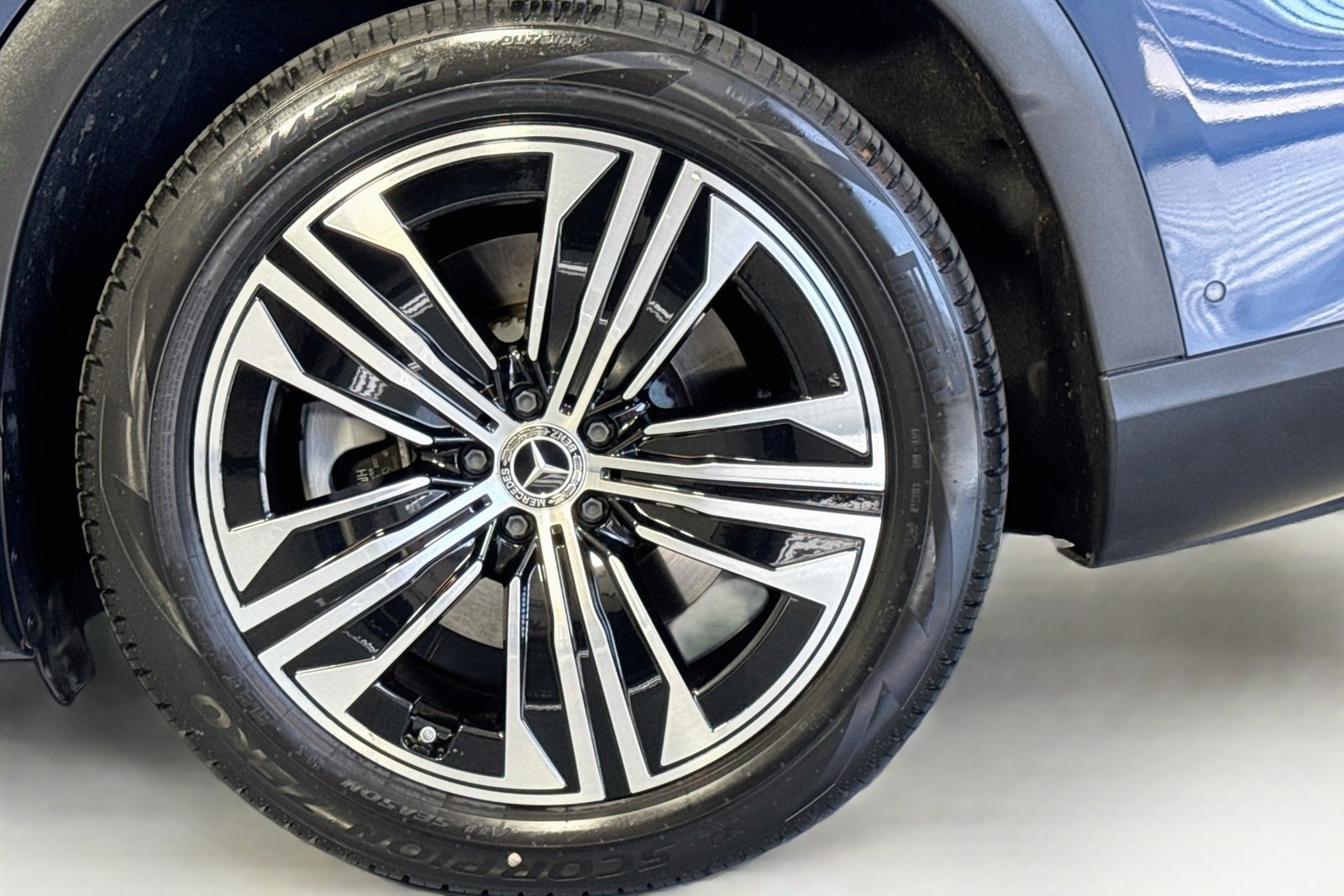 Certified Used 2024 Twilight Blue Metallic Mercedes-Benz EQS 450 image 30