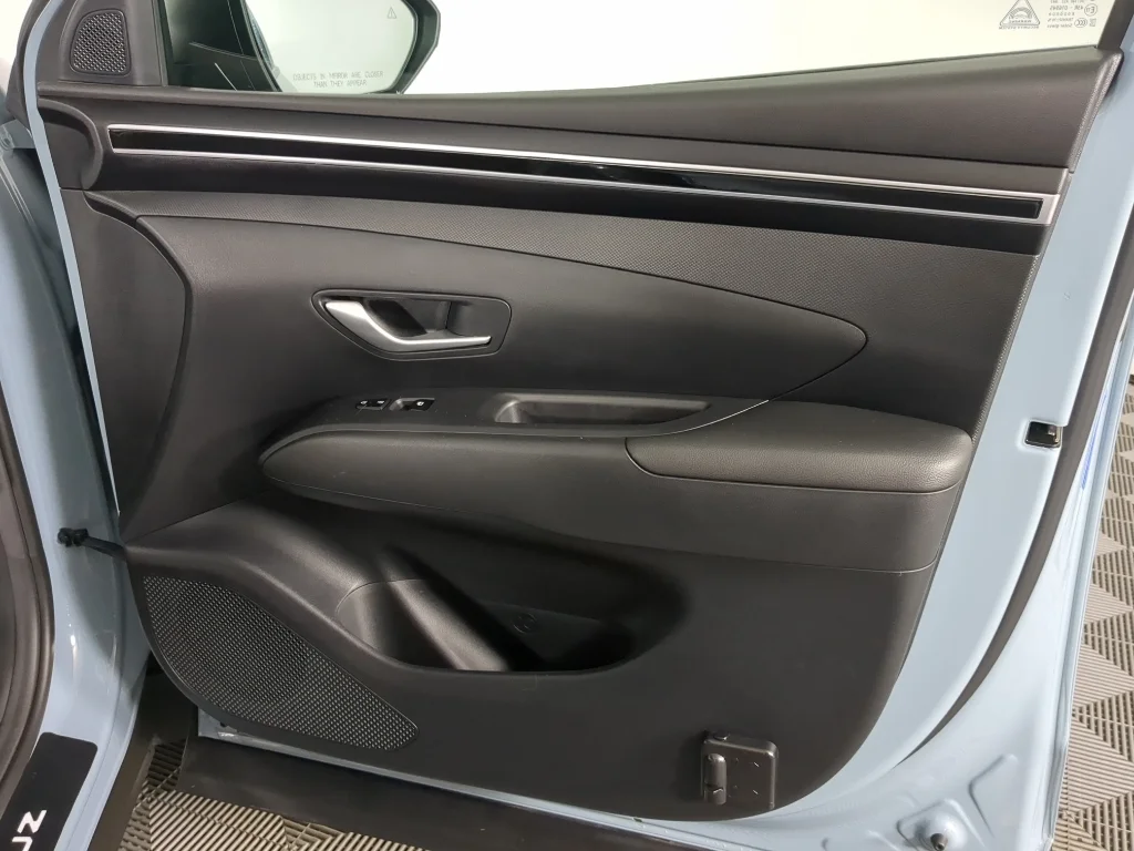 Used 2024 Blue Stone Hyundai SEL image 20